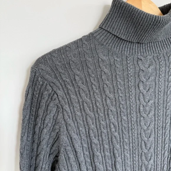 Lands’ End Grey Cable Knit Turtleneck Sweater 100% Cotton Size Medium - Picture 4 of 11